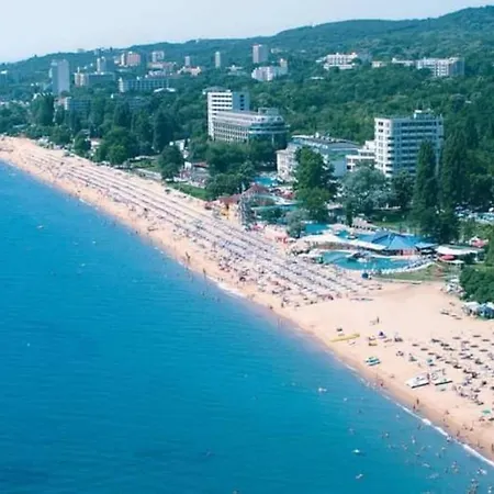 Planeta & Aquapark Apartman Napospart